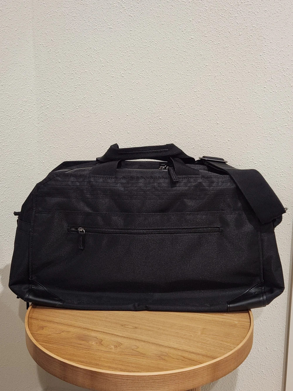 Pakt. One NEW Men's Black Duffel Bag with Padded Shoulder Strap